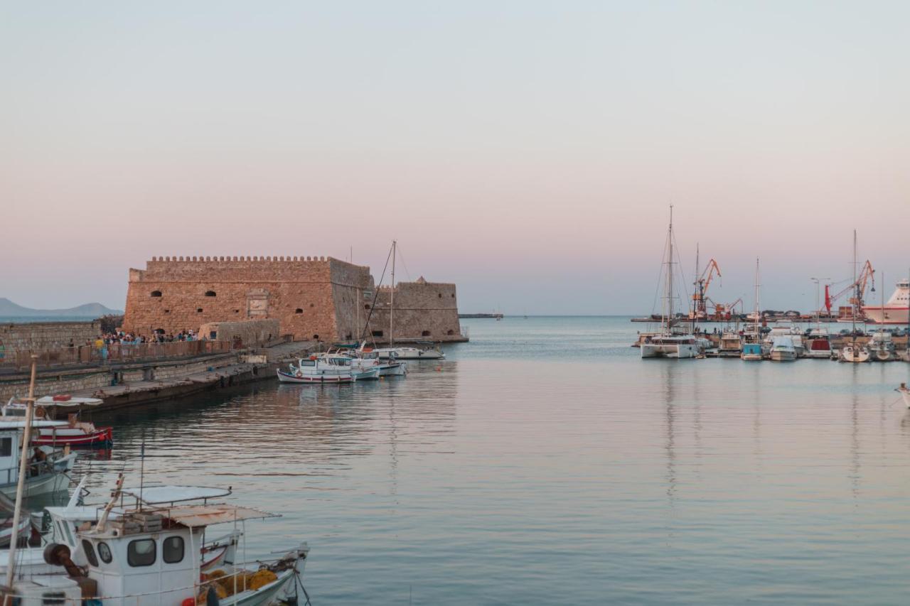 Theros By Agora Luxury Apartments In The Heart Of Heraklion Buitenkant foto