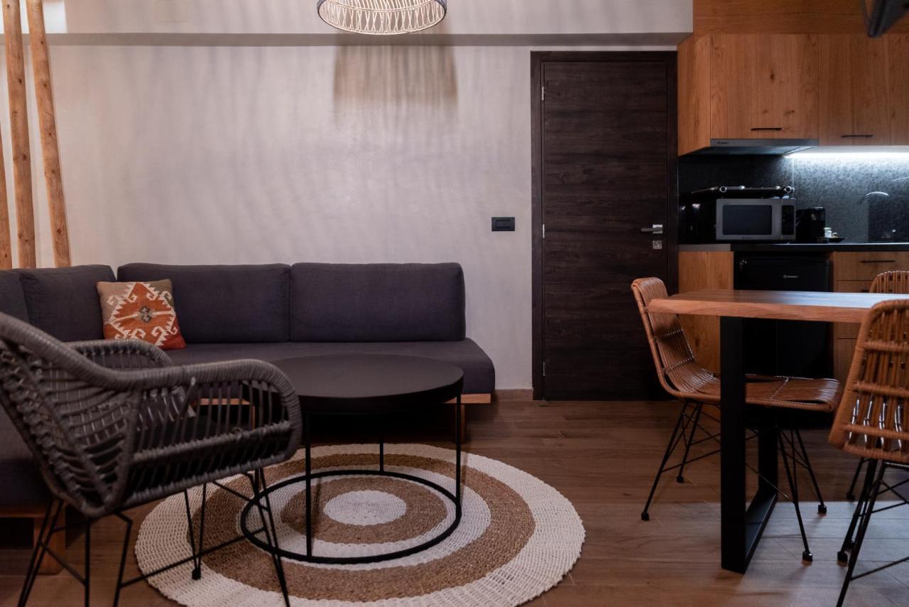 Theros By Agora Luxury Apartments In The Heart Of Heraklion Buitenkant foto